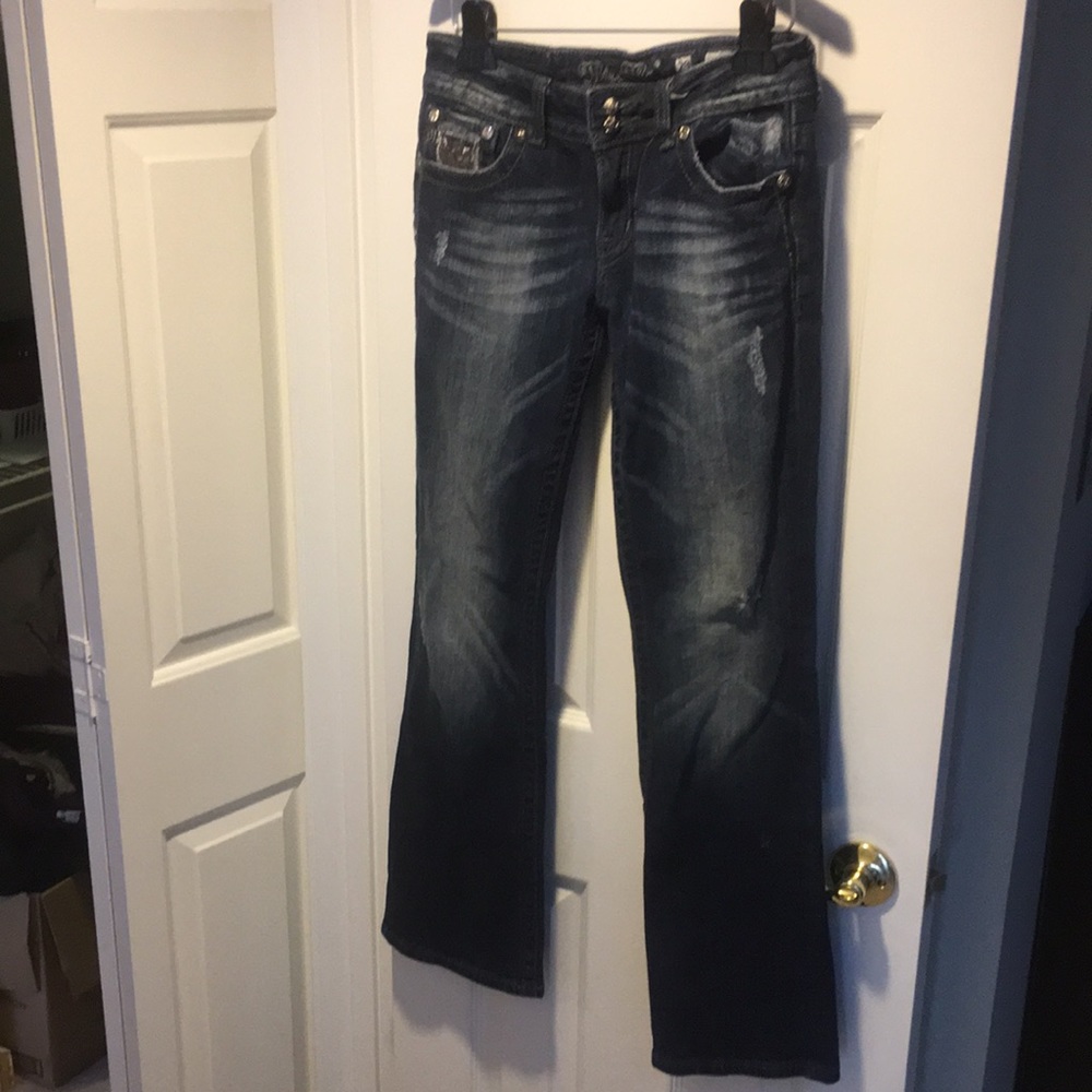 Boot cut jeans